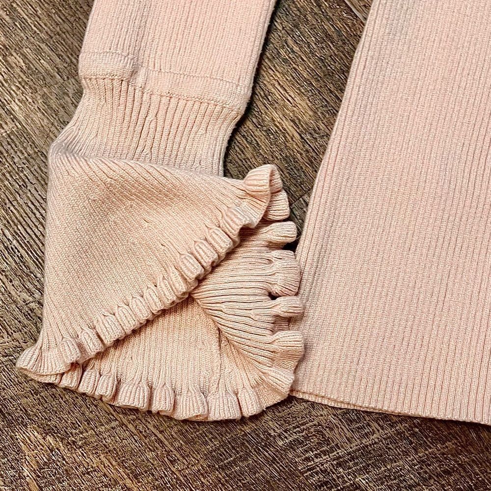 Candie’s Blush Pink Ribbed Keyhole Sweater M Bell Sleeve Knit Top - Picture 5 of 11